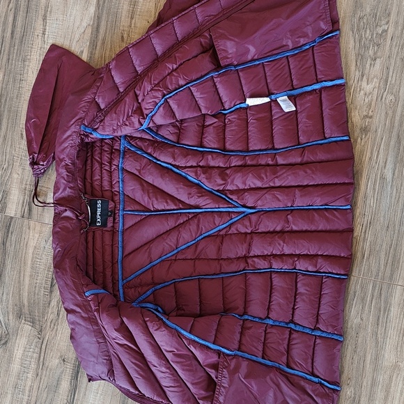 EUC Lightweight Packable Down Jacket - Picture 5 of 8